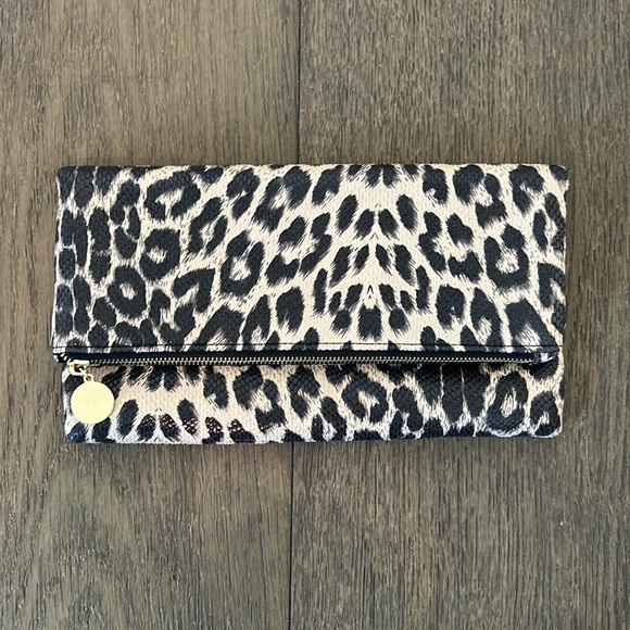 Lulu’s Wild Side Taupe Leopard Print Fold-Over Clutch - Picture 4 of 15